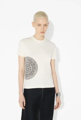 Camiseta Baby Tee con estampado de laurel blanco