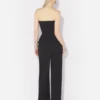 El corsé de traje negro El corsé de traje negro