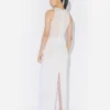 El vestido cónico blanco