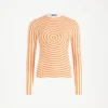 La camiseta naranja Target de las partes de arriba