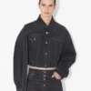 La chaqueta de denim negro con tiras La chaqueta de denim negro con tiras
