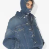 La chaqueta de doble denim La chaqueta de doble denim