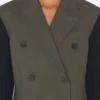 La chaqueta de traje bimaterial La chaqueta de traje bimaterial