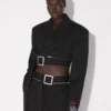 La chaqueta de traje corta La chaqueta de traje corta