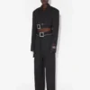La chaqueta de traje corta La chaqueta de traje corta