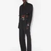 La chaqueta de traje corta La chaqueta de traje corta