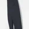 La falda-pantalón cruzada La falda-pantalón cruzada