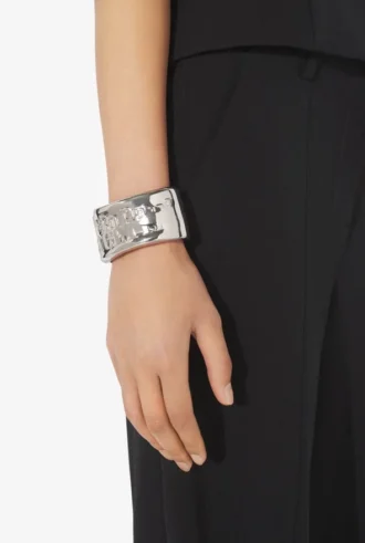 La pulsera Logo