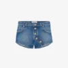 Los pantalones cortos de mezclilla azules con botones Los pantalones cortos de mezclilla azules con botones