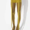 Los pantalones cortos verdes con parche Gaultier Los pantalones cortos verdes con parche Gaultier