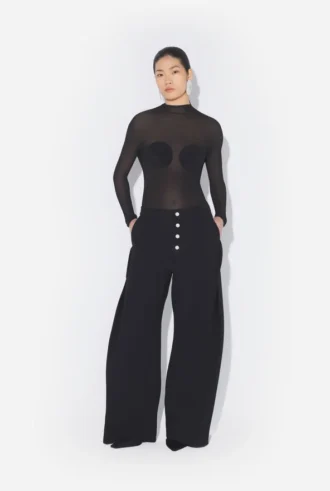 Los pantalones esculturales
