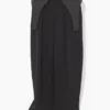 Pantalones de traje con detalle de body
