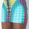 Reedición: la falda mini con estampado de lunares azules Reedición: la falda mini con estampado de lunares azules