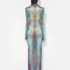Reedición: vestido largo con estampado de lunares azules
