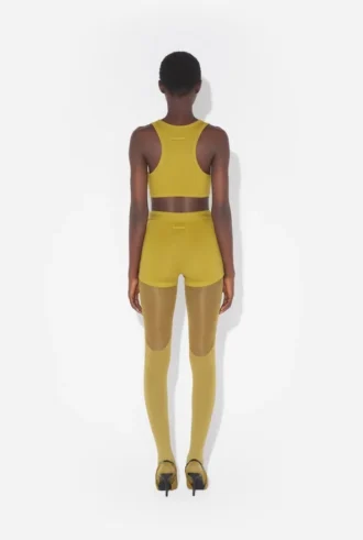 Los pantalones cortos verdes con parche Gaultier